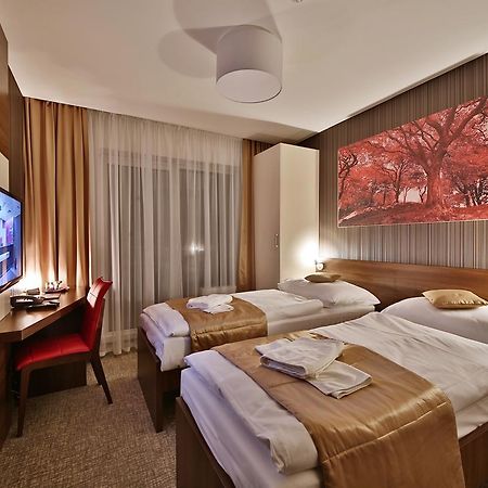 Hotel Alexander Bardejovské Kúpele エクステリア 写真