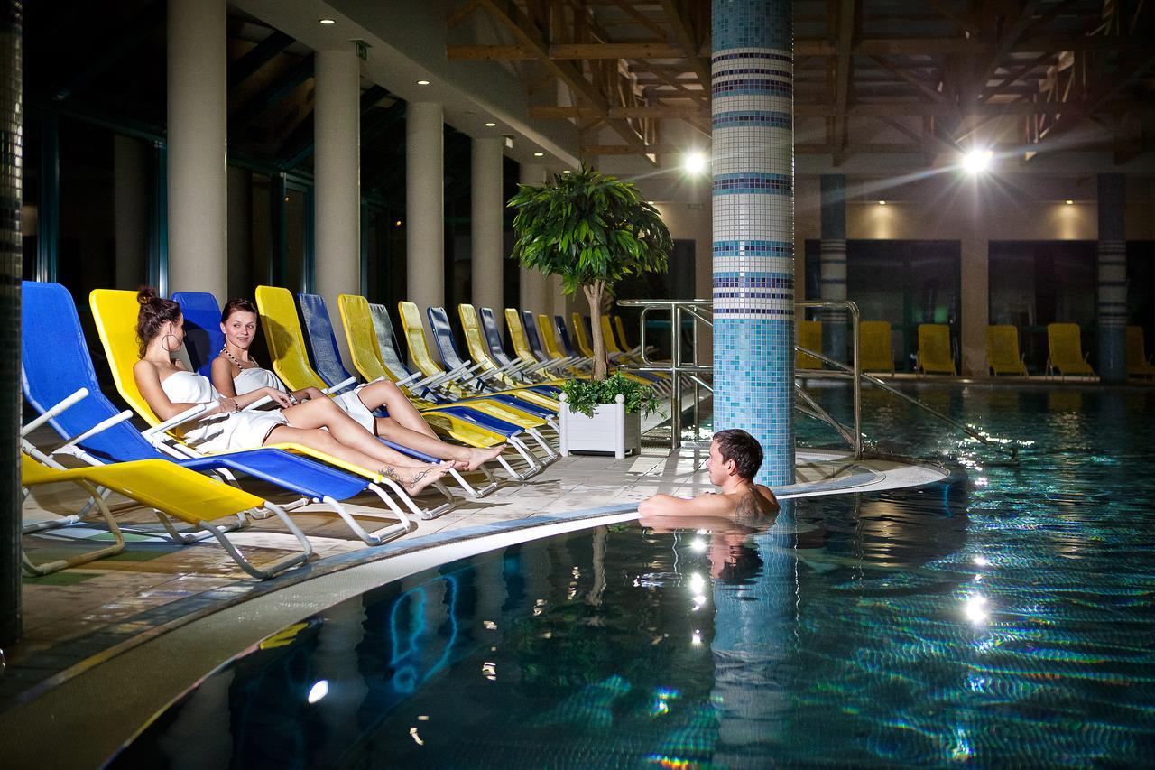 Hotel Alexander Bardejovské Kúpele エクステリア 写真