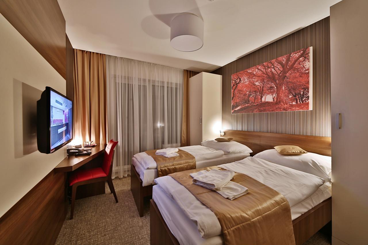 Hotel Alexander Bardejovské Kúpele エクステリア 写真